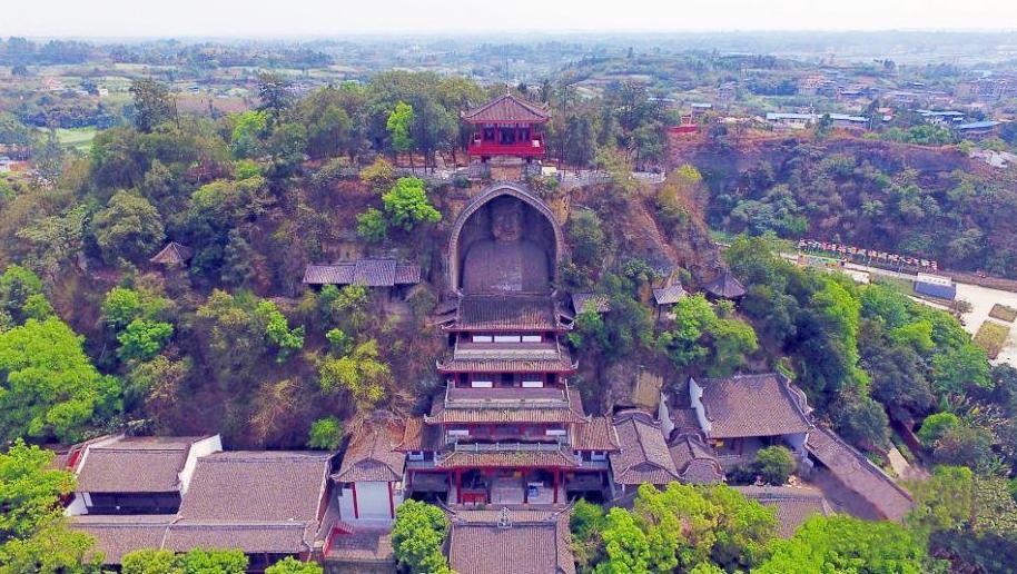 方志四川 荣县大佛寺景区(图片来自网络)  大佛庙会,古时乃荣县一年一