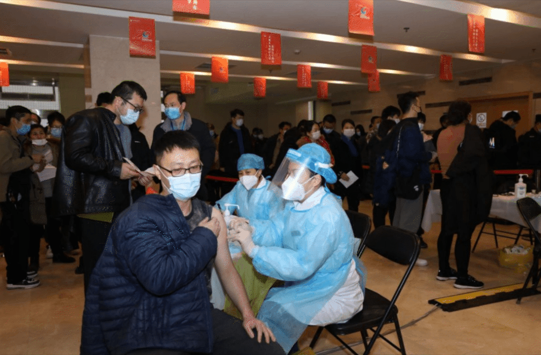 中财大第一阶段新冠疫苗接种工作顺利完成