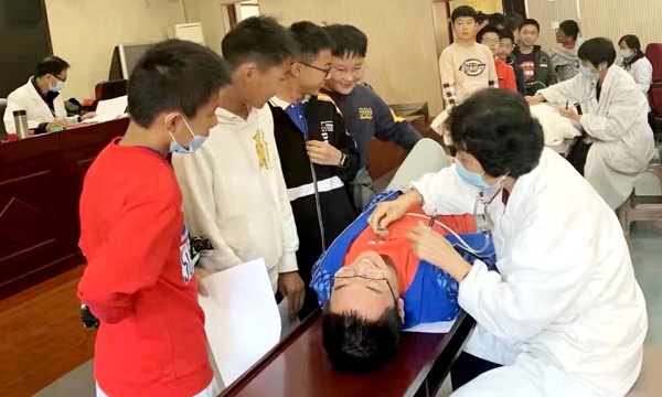 合肥这所中学喜获近视预防体质健康两项示范校殊荣(最新发布)