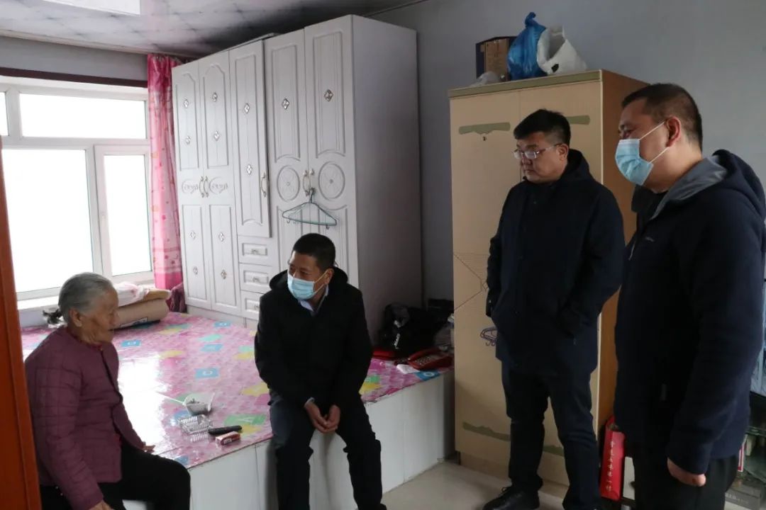 走访入户显真情 帮扶慰问暖人心 ——辉南县法院走访帮扶再发力