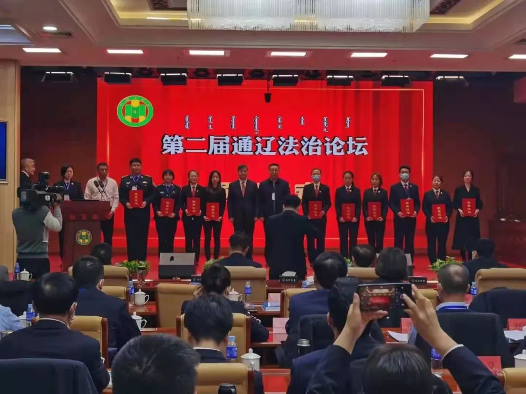 “质检员”张园:年审核行政案件2300余起(最新发布)