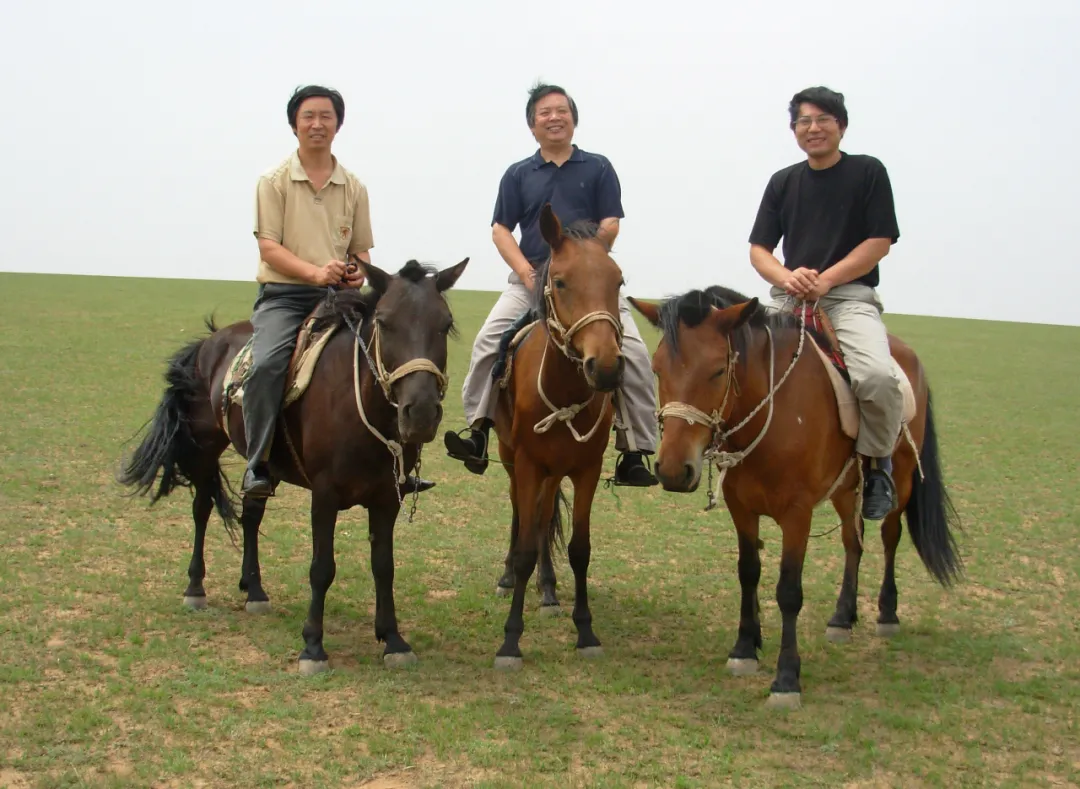 在内蒙古大草原采风