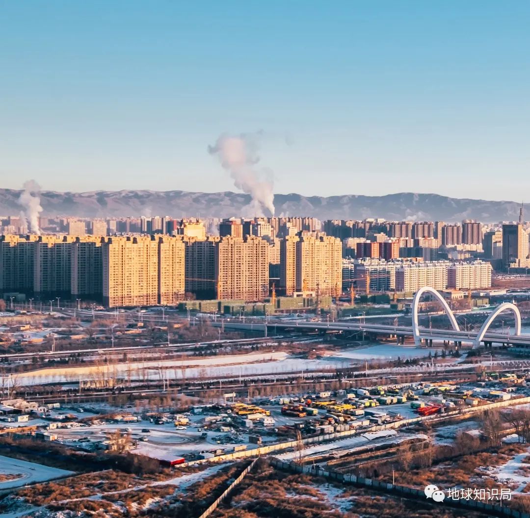 救命,我在内蒙古被吹飞了(最新发布)