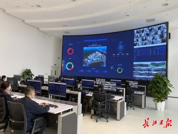 中金武汉数谷大数据中心监控中心.长江日报记者蔡欣星 摄