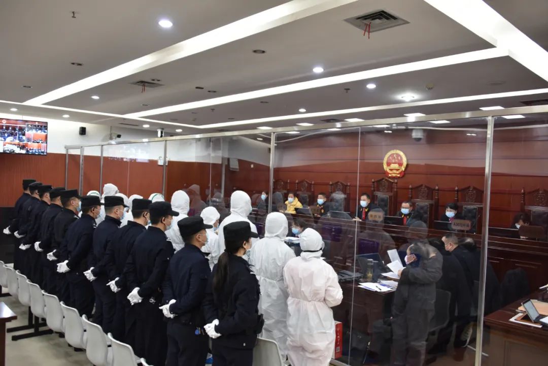 陈勇等11人涉恶案件昨日开庭审理