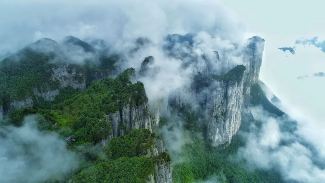 继《李焕英》之后，湖北又一取景地美出圈，这个季节去正好（最新发布）