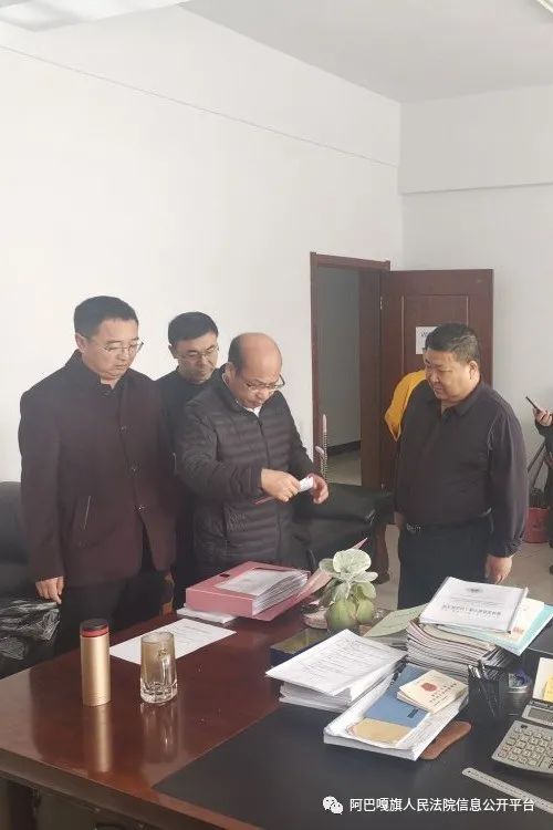 旗委副书记王德 旗委常委,政法委书记玛拉沁夫一行莅临阿巴嘎旗人民