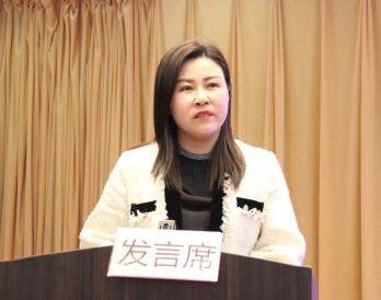 劳店镇妇联主席耿志平及中国人寿博兴县支公司经理王海霞做了经验交流