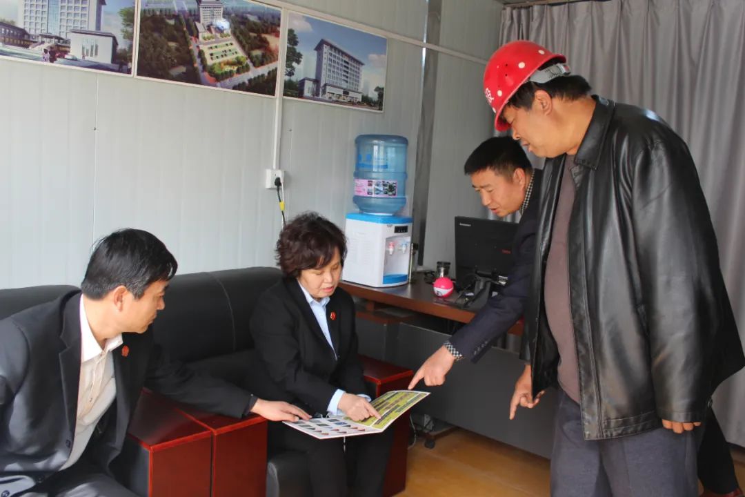 魏小宁院长赴审判法庭建设项目工地调研指导