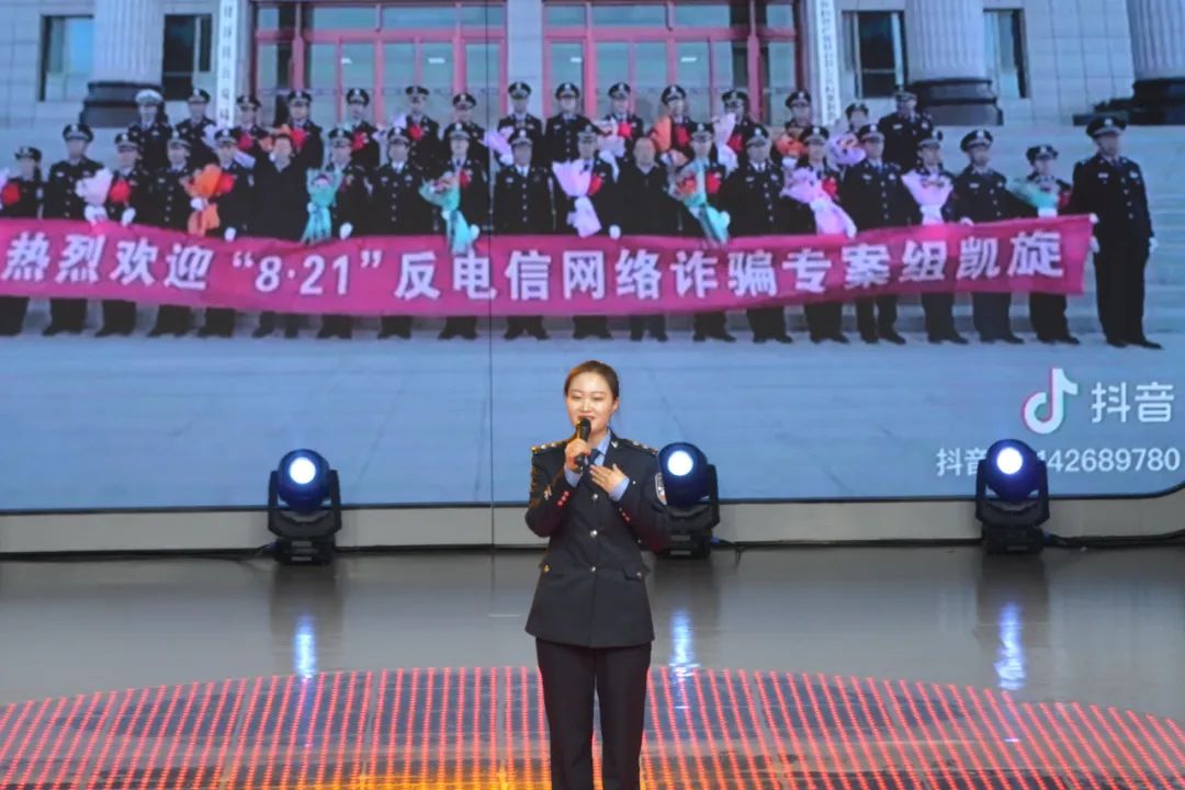 程雪涛 代表甘谷政法系统参赛 获得三等奖张家川县公安局民警崔金梅