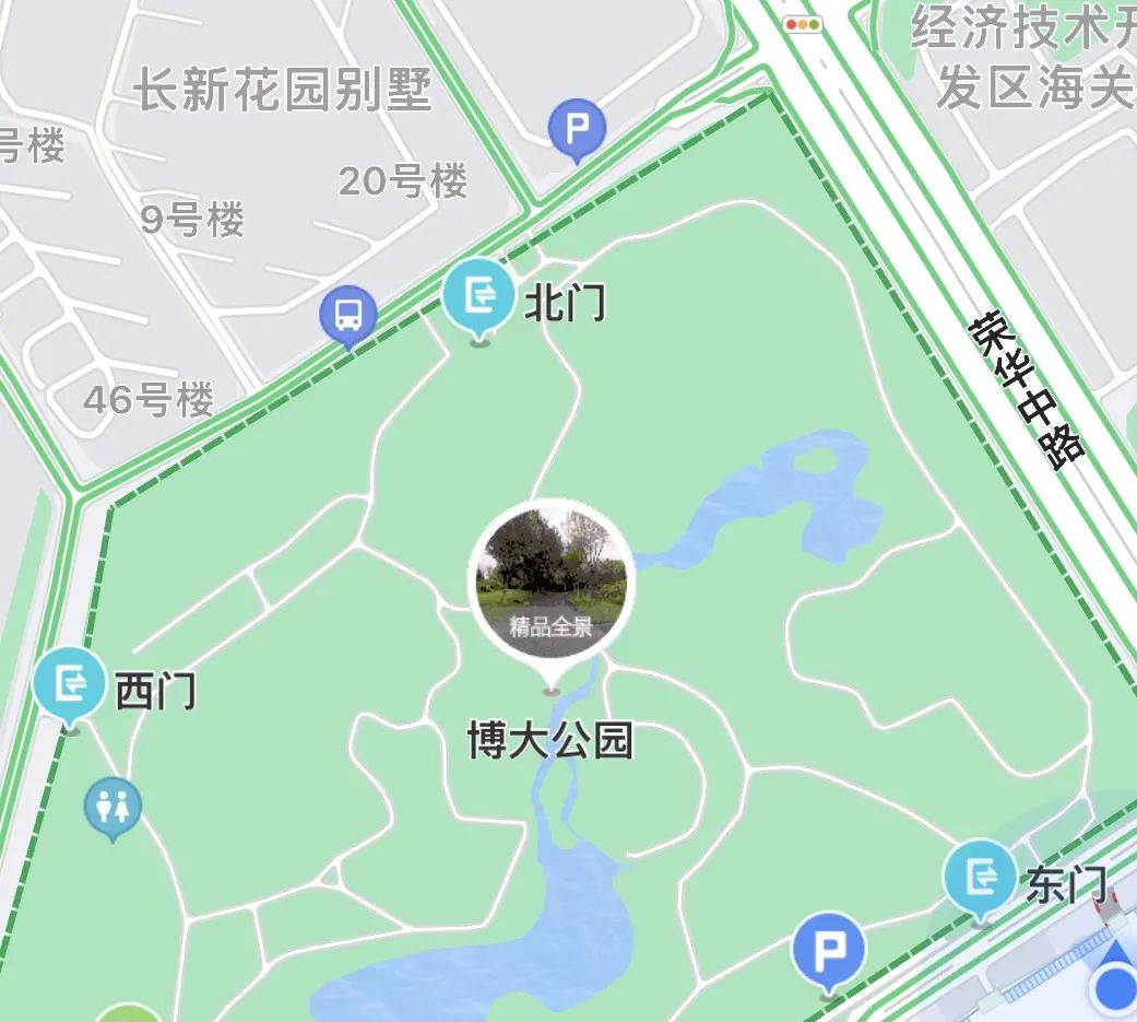 博大公园出行提示:地铁亦庄线到旧宫东站,换乘953路到忠兴庄下车,步行