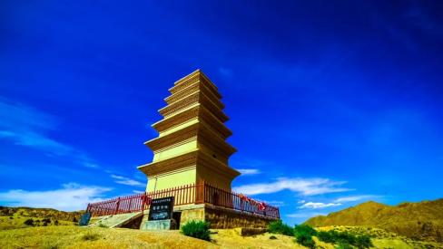 明长城—车辘沟石林景区 出行方式:跟团或自驾 旅游热线:永昌御山旅行