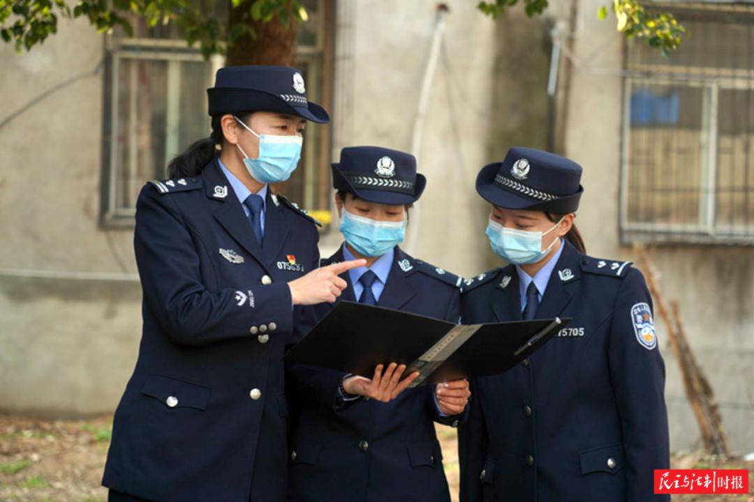 人物| 绽放在革命老区的铿锵玫瑰 ——记湖北省黄冈市