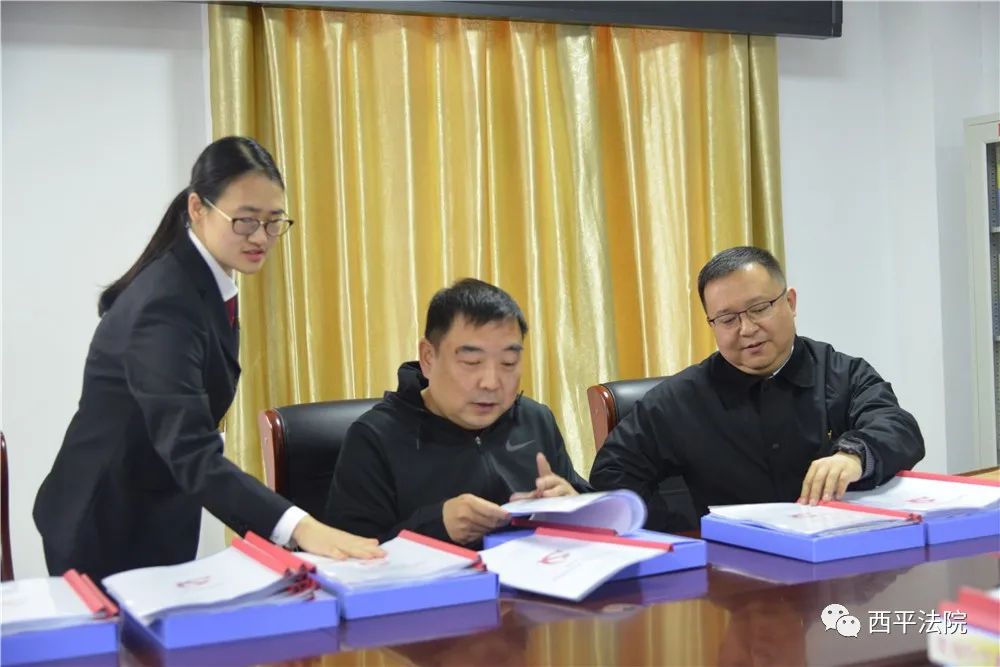 西平县委常委,县纪委书记李勇督导检查西平法院政法队伍教育整顿工作