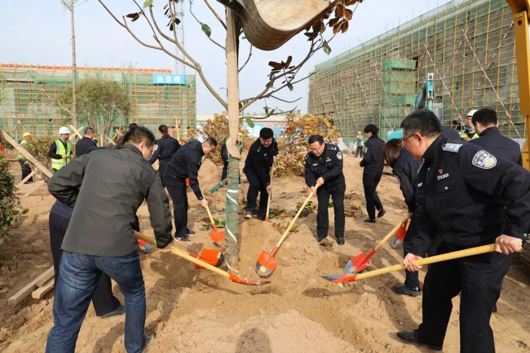 牢记发展历史传承滕监精神滕州监狱组织开展认真无价精神传承林植树