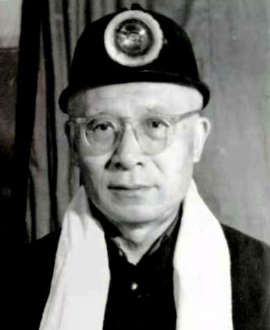 一竿子插到底!"探秘"吴征镒和徐仁院士的植物王国!