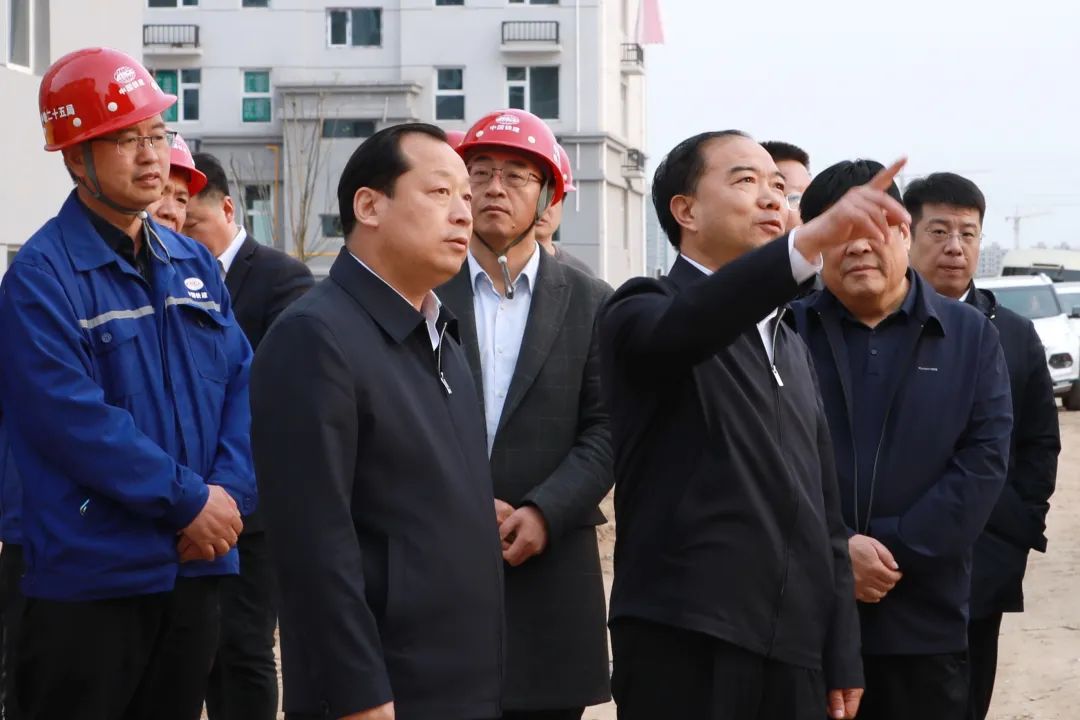 魏县县委书记樊中青来峰观摩考察城市建设工作
