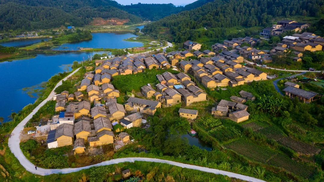 中国那么大,这天只有广西在放假!(最新发布)