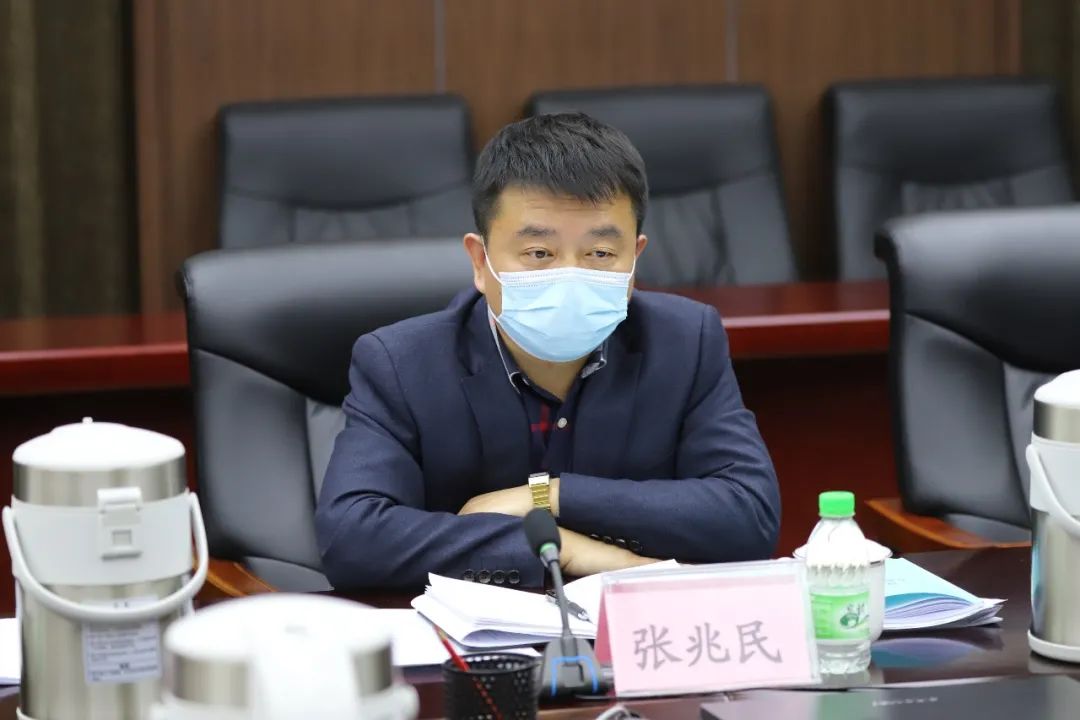 市纪委监委驻市法院纪检组组长张兆民到会指导
