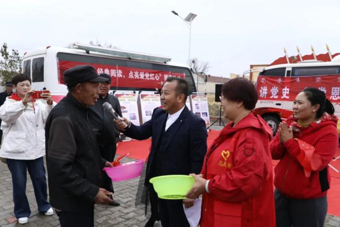 党史学习教育讲党史颂党恩唱支山歌给党听察右后旗文化志愿者走进白音