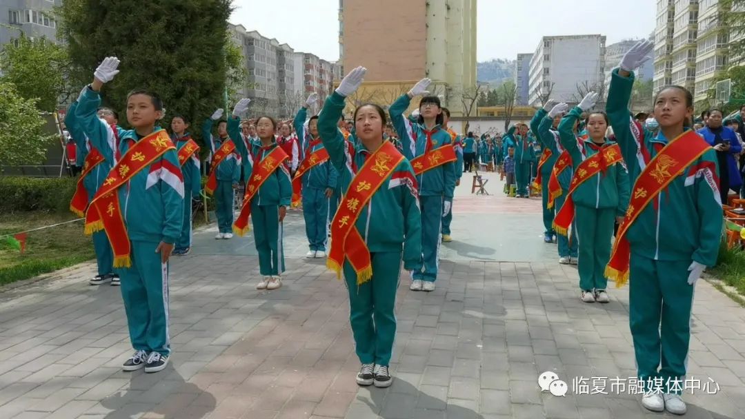 临夏市新华小学北街校区举行诵读红色经典献礼建党百年诵读比赛