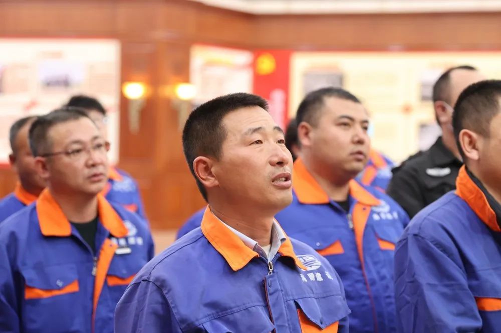 建筑工人兄弟走进黑龙江高院!(最新发布)