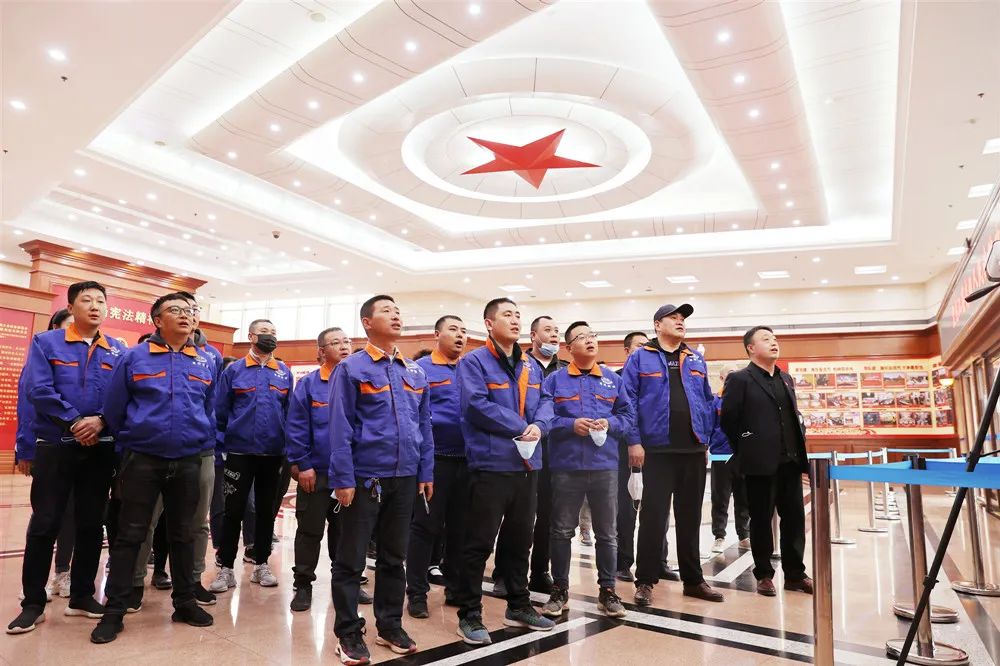 建筑工人兄弟走进黑龙江高院!(最新发布)