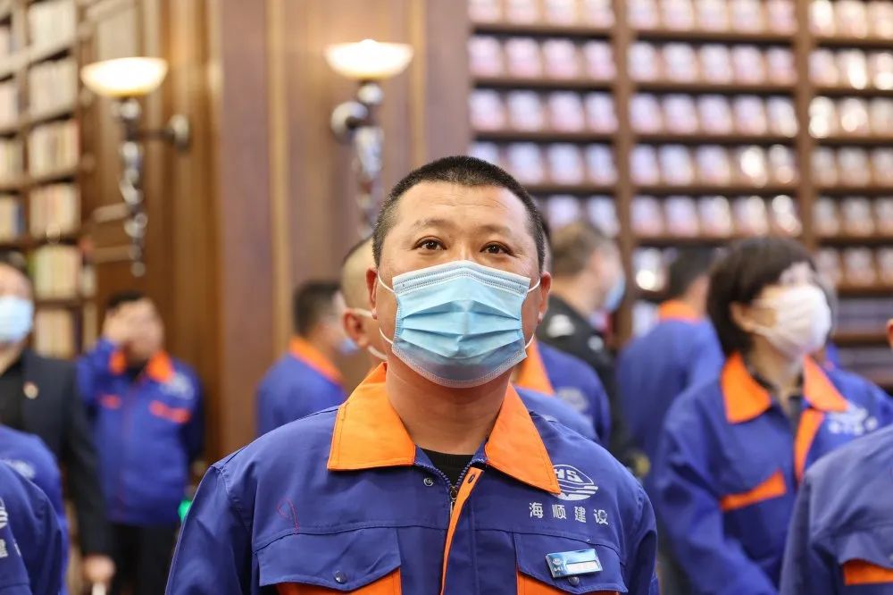 建筑工人兄弟走进黑龙江高院!(最新发布)