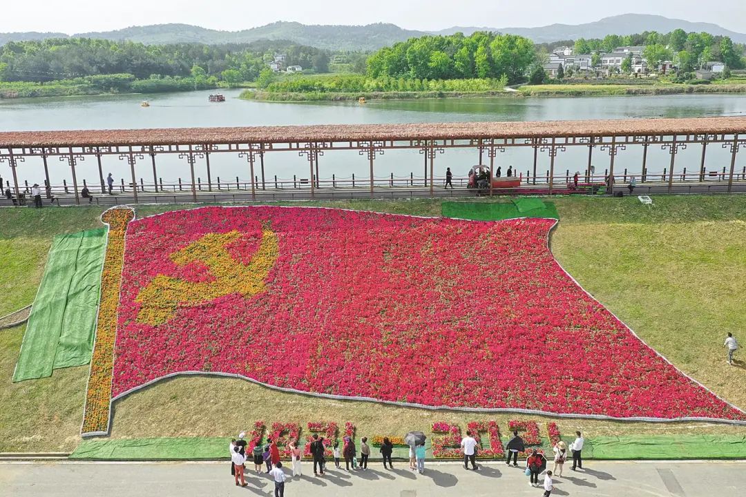 “五一”首日 湖北全面火爆（最新发布）