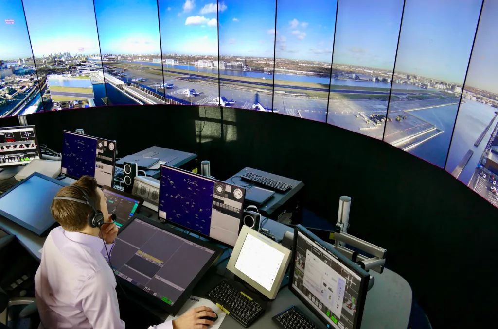 伦敦城市机场全球首个由远程数字塔台管制的大型国际机场
