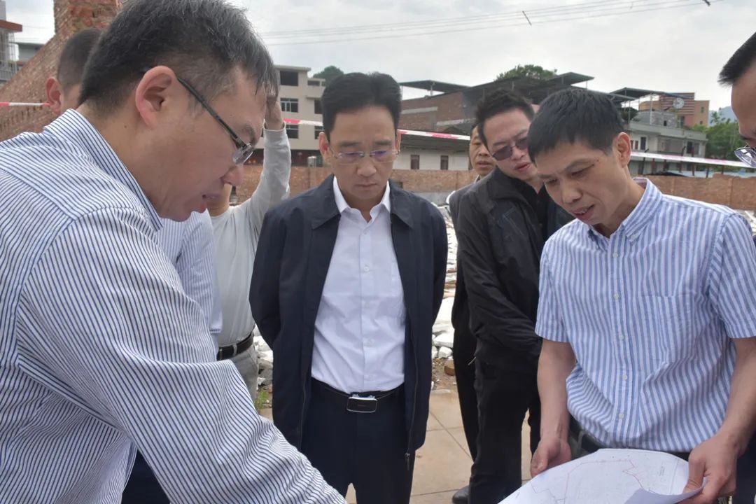 古田县长黄其山就群众关切的城市建设品质调研指出