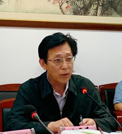 中华中医药学会副会长兼秘书长王国辰,副会长杨殿兴