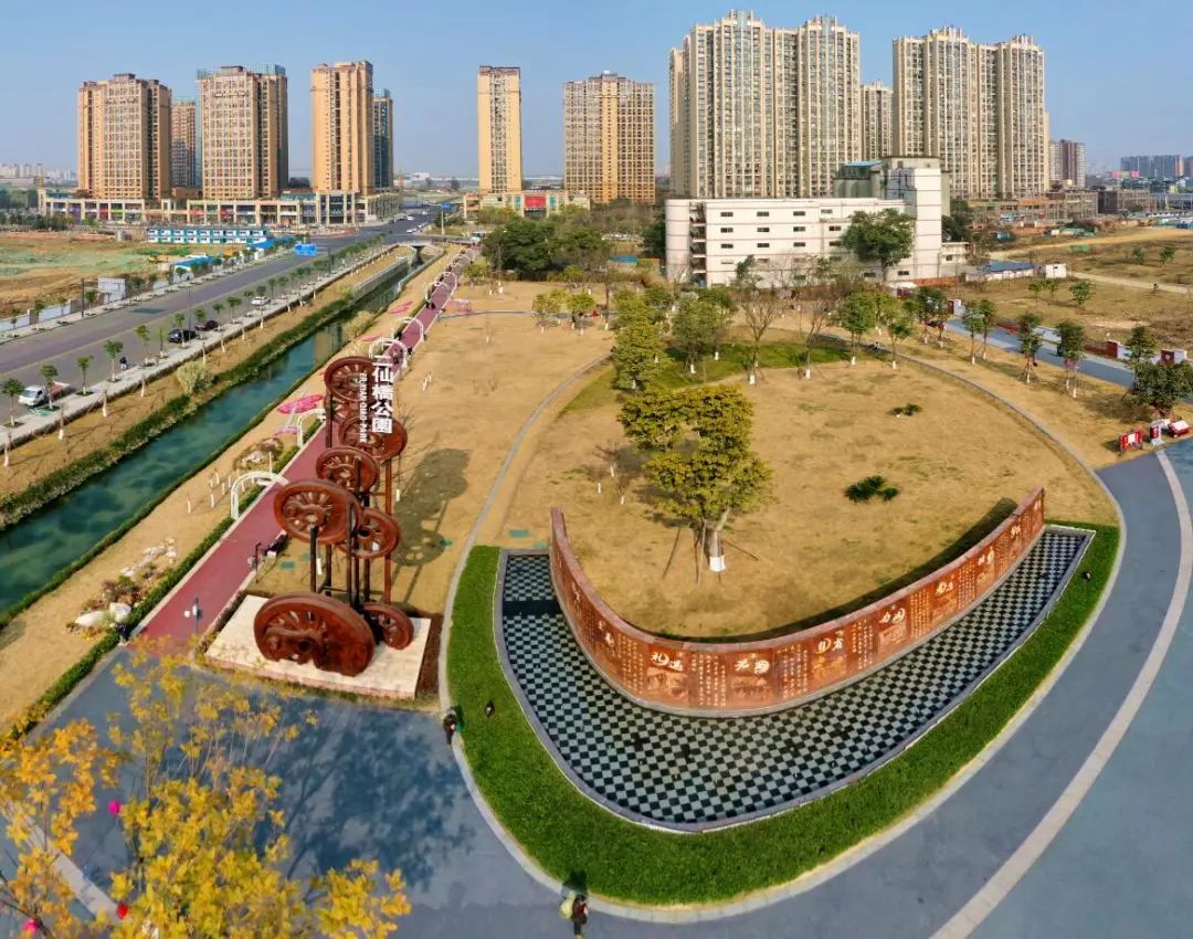 二仙桥公园 汤宏炜二仙桥公园 王进成华区五年来,成华区大力推进城市