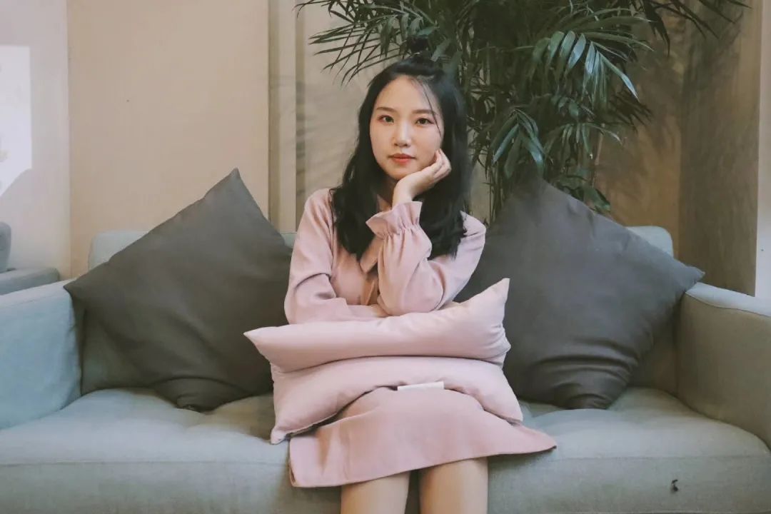 她如何在同龄人中脱颖而出大学四年同样学在东大东大学子王雅妮荣列