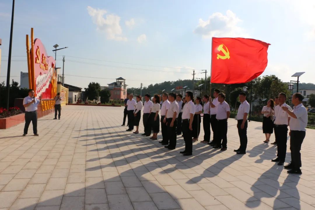 象州县委办党支部,县纪委监委机关党支部到大乐镇石朋村红色革命教育