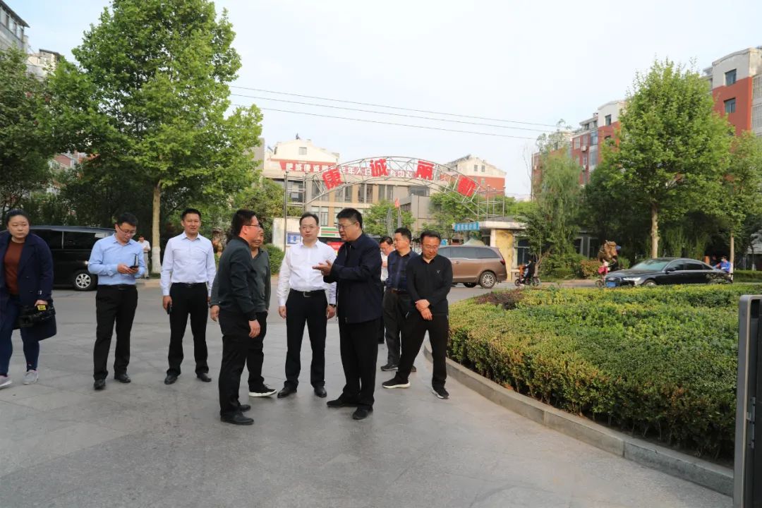 市领导杜君河到新城街道赵庄社区调研指导国家卫生城市复审工作
