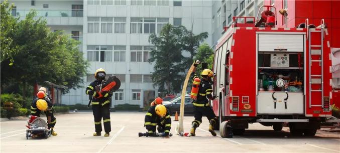 来了渝北招录70名消防员