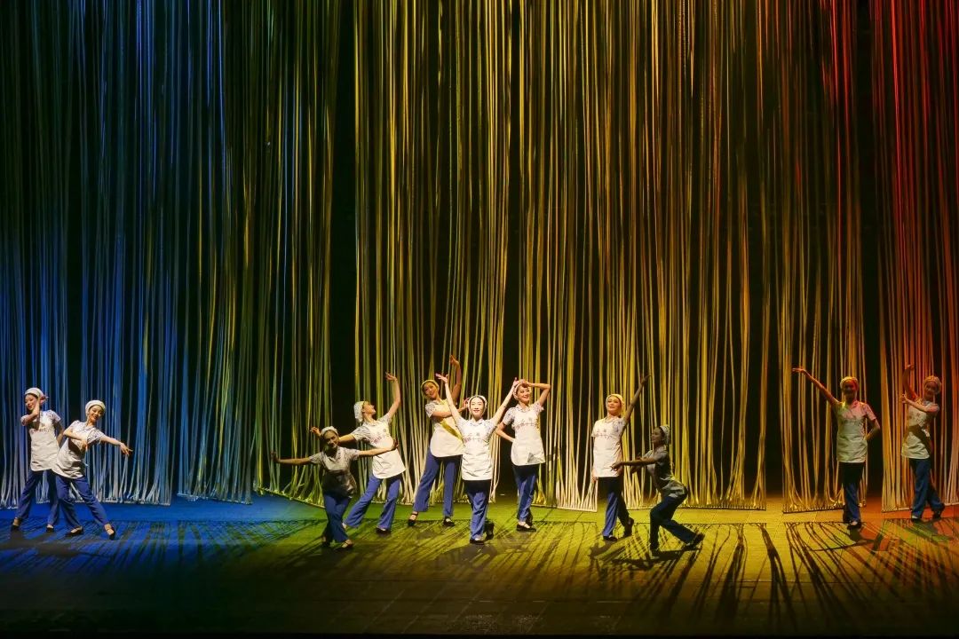 再续24年情缘！百户上海家庭“家门口”游宋城（最新发布）