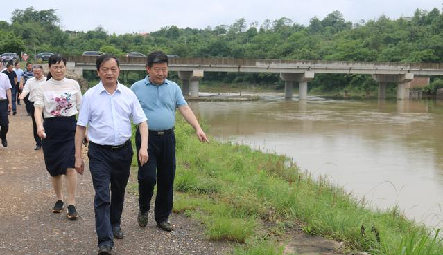 祁东县:市,县,乡三级河长共谋祁水治理