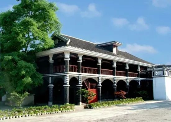 回首百年话峥嵘76遵义会议生死攸关的伟大转折