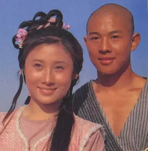 80年代功夫女星今昔照,个个貌美如花身手好,最后一位