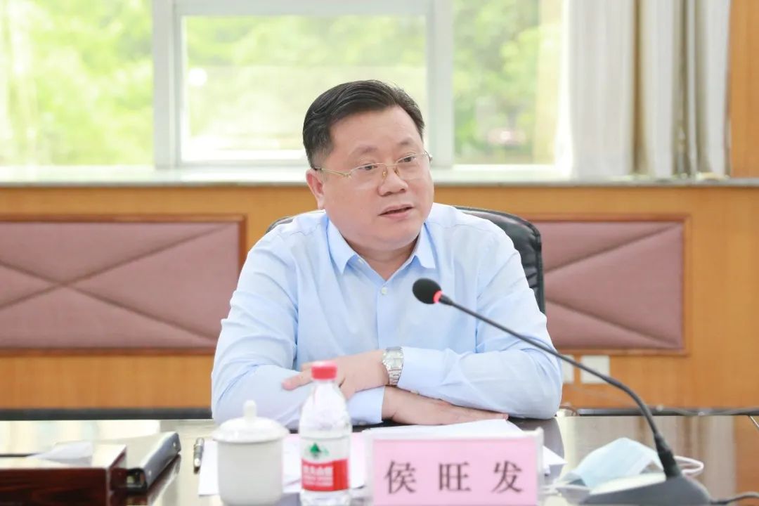 湖北省高级人民法院与华中科技大学共建实践教育基地—李元元校长和