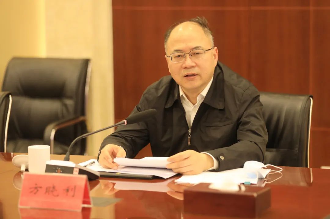 方晓利一行深入市人民医院,市体育场集中接种方舱,相山区南黎街道桂苑