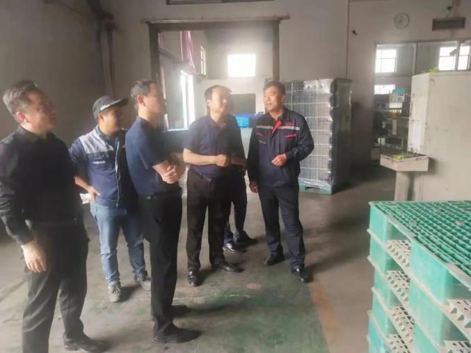 献县县委副书记张强到淮镇督导安全生产工作
