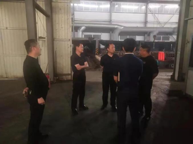 献县县委副书记张强到淮镇督导安全生产工作