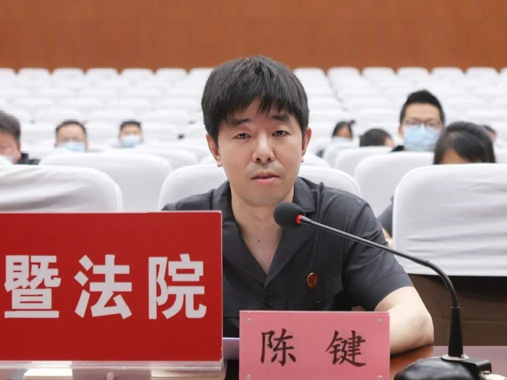 剂猛药"祛除顽瘴痼疾;平阳法院院长戴真介绍该院坚持谈心谈话"全覆盖"