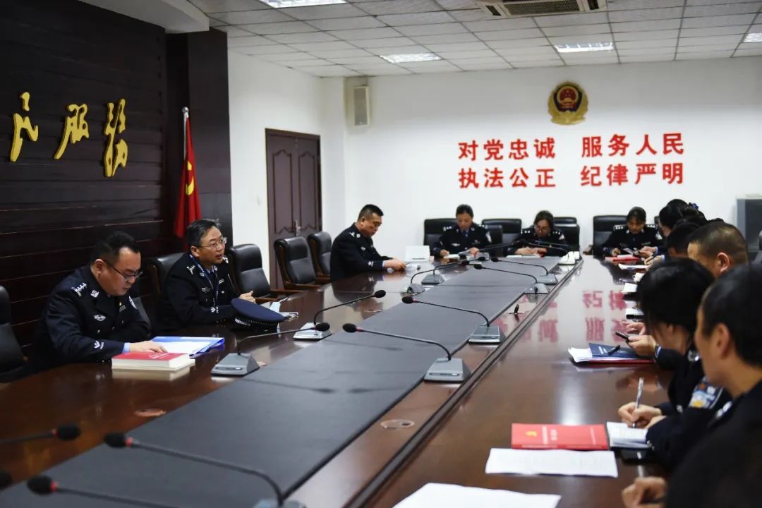 四个坚持四个强化眉州监狱扎实推进查纠整改落到实处