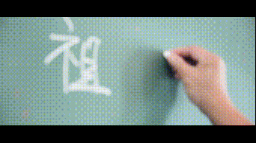 澎湃号>四川省甘孜监狱> 爱国,不仅是简简单单的两个字,而是一种发自
