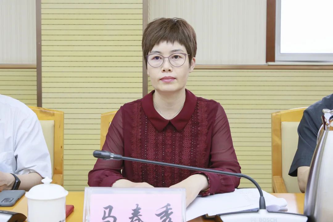 马春秀指出,密云法院的未成年审判工作起步早,在保障涉诉未成年人的