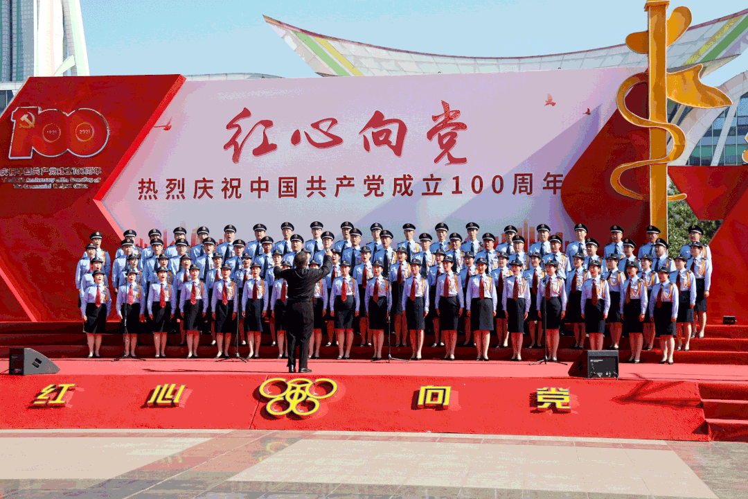 奎文歌声响彻人民广场!